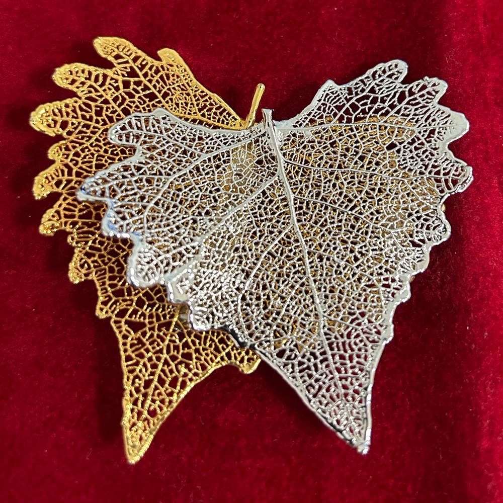Leaf brooch/ pendant gold and silver plated